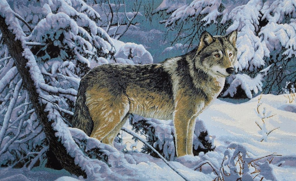 "Волк в лесу"- Гобелен ( в багетной раме)  